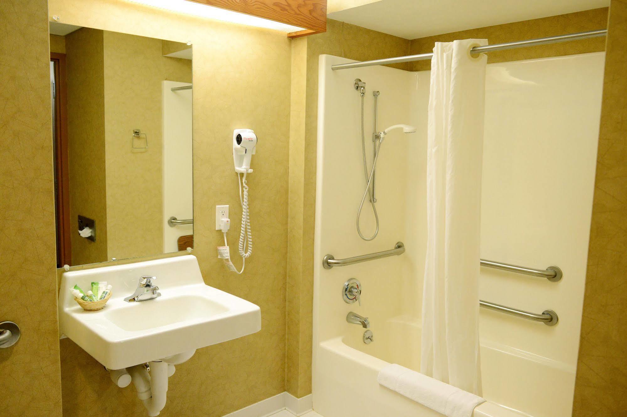 Kewadin Sault Ste Marie Hotel Eksteriør bilde